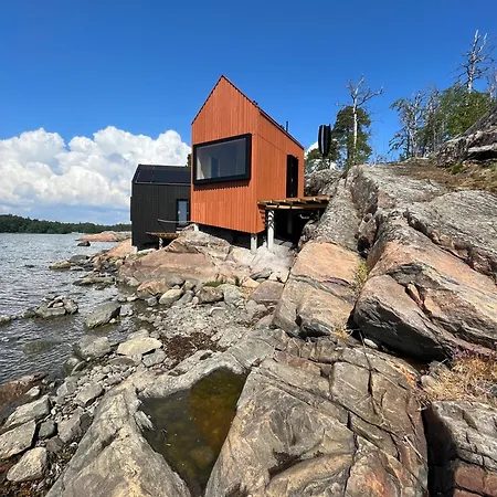 Majamaja Off-grid Retreat منزل ريفي