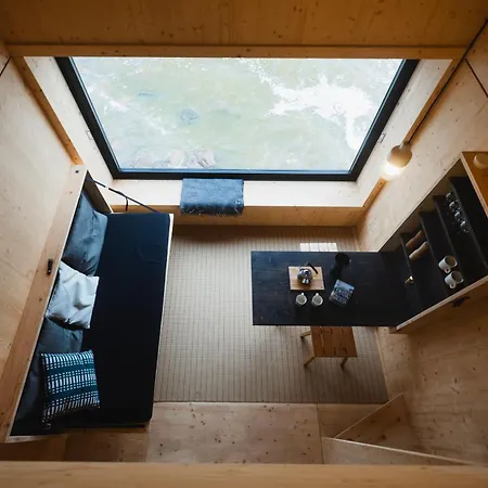 منزل ريفي Majamaja Off-grid Retreat