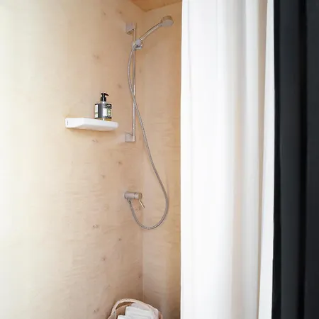 Majamaja Off-grid Retreat